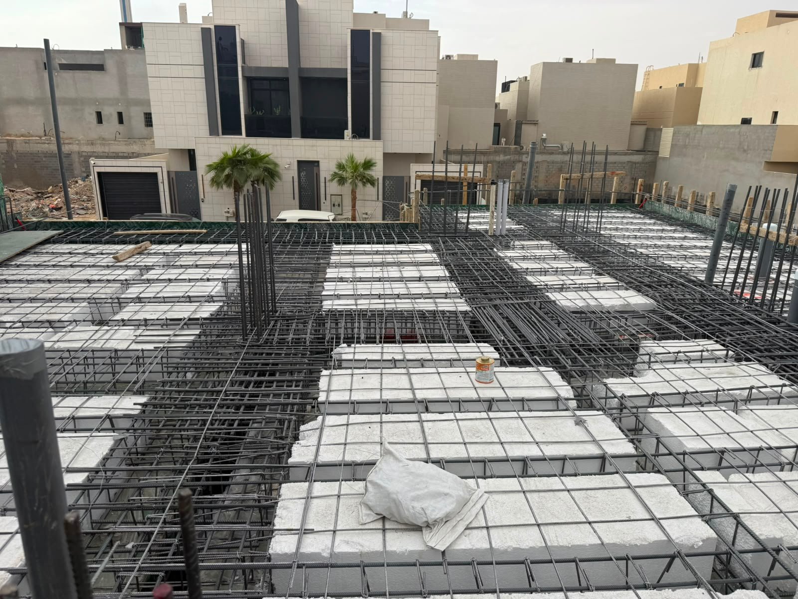 مقاول بناء